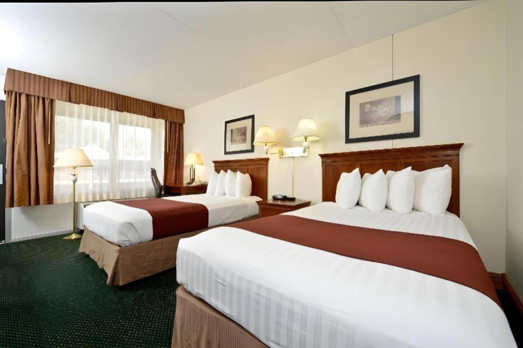 Best Western Inn Goshen Exterior photo
